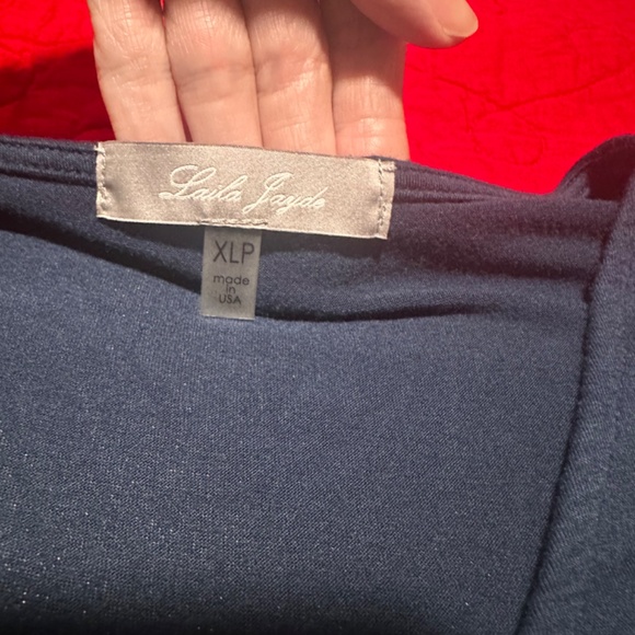 Navy Laila Jayde XLP Puff Sleeve Top - Picture 7 of 10